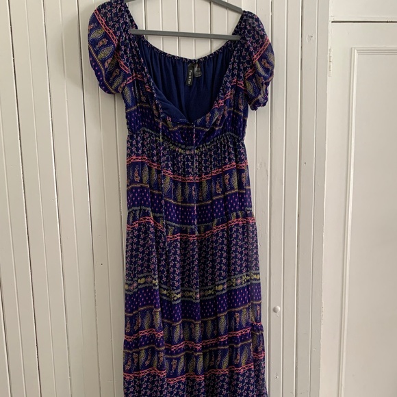 Fun & Flirt peasant dress - Picture 1 of 5